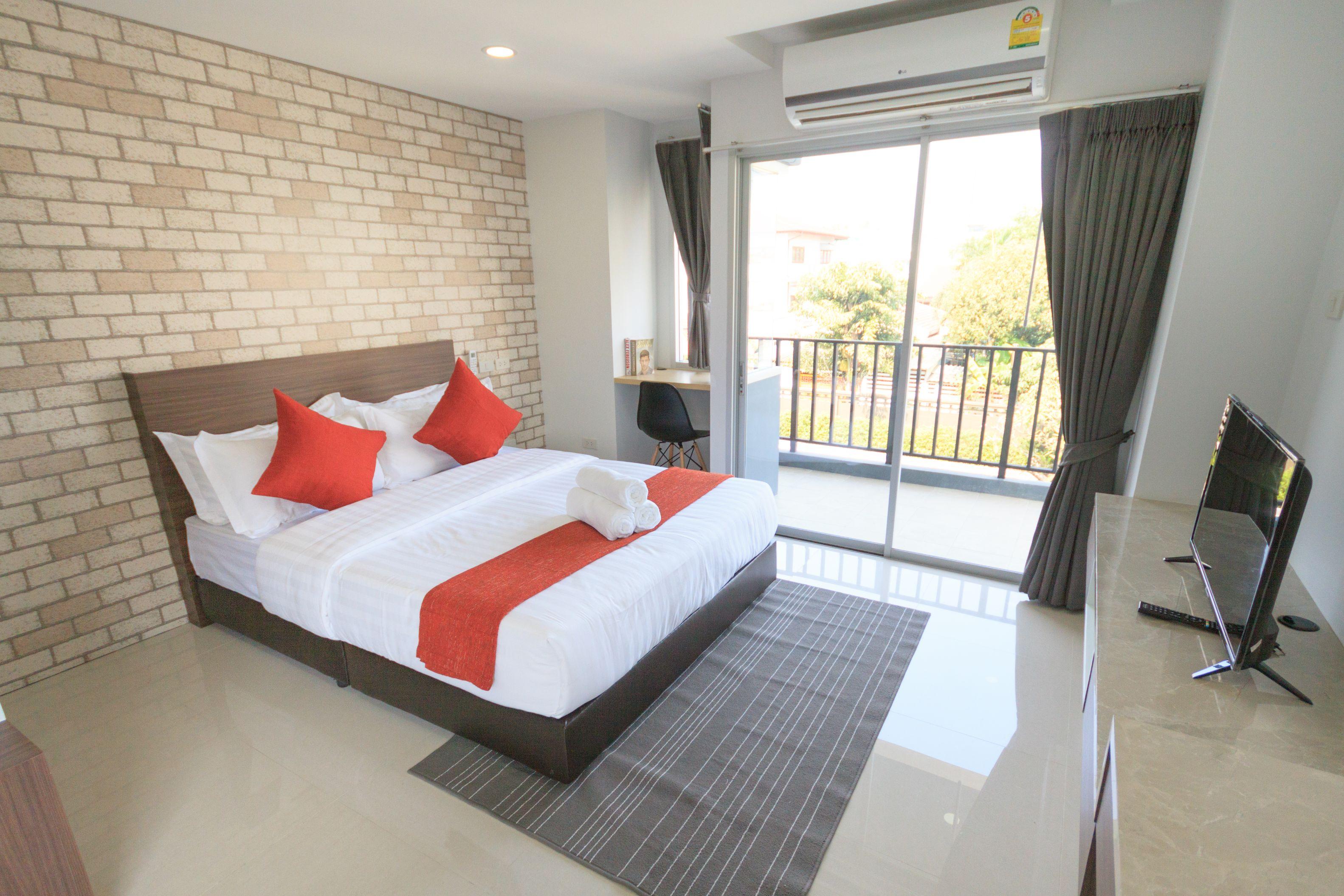 Q Space Residence Bangkok Exterior photo